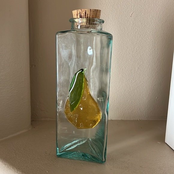 Italian glass bottle with cork lid - Picture 6 of 7
